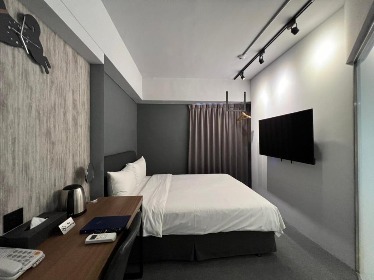 Doudian Ddinn Hotel Taichung Exterior foto